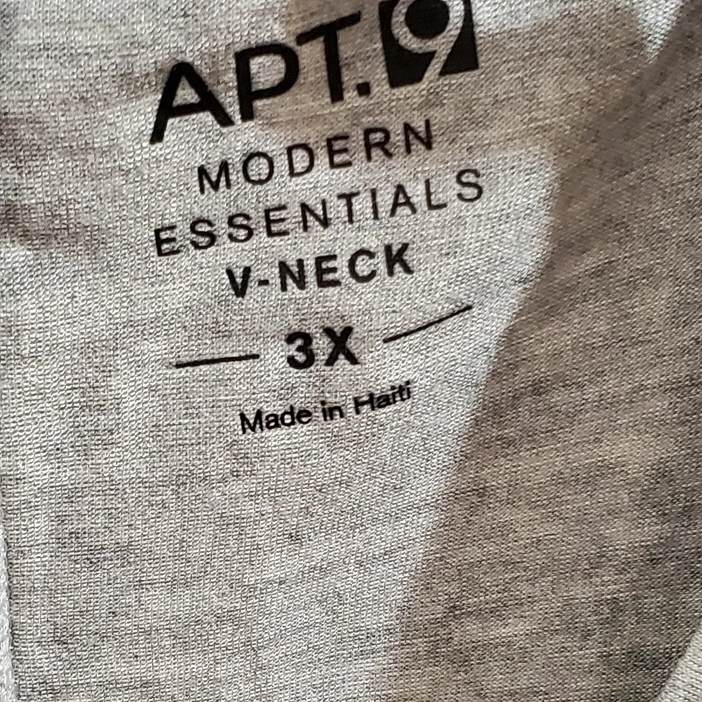 Top - Picture 2 of 2